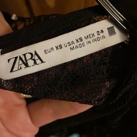 🆕 Zara pleated contrasting blouse - Picture 5 of 5